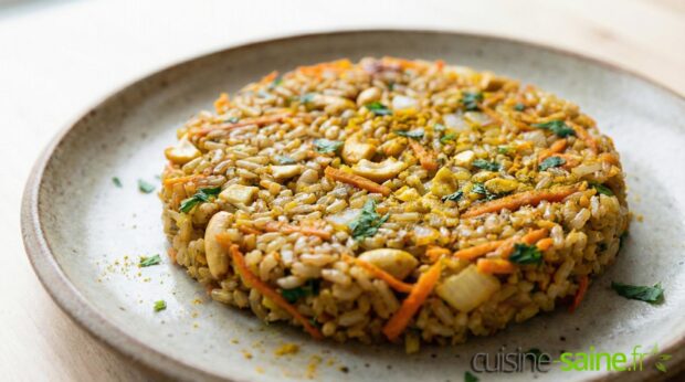 Galettes de riz complet au curcuma, carottes et noix de cajou sans gluten