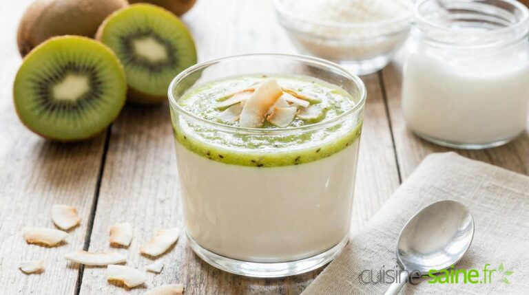Panna cotta végétale coco-amande et son coulis de kiwi