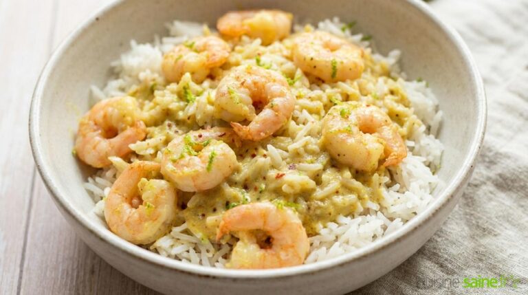Crevettes express au curry, gingembre et citron vert