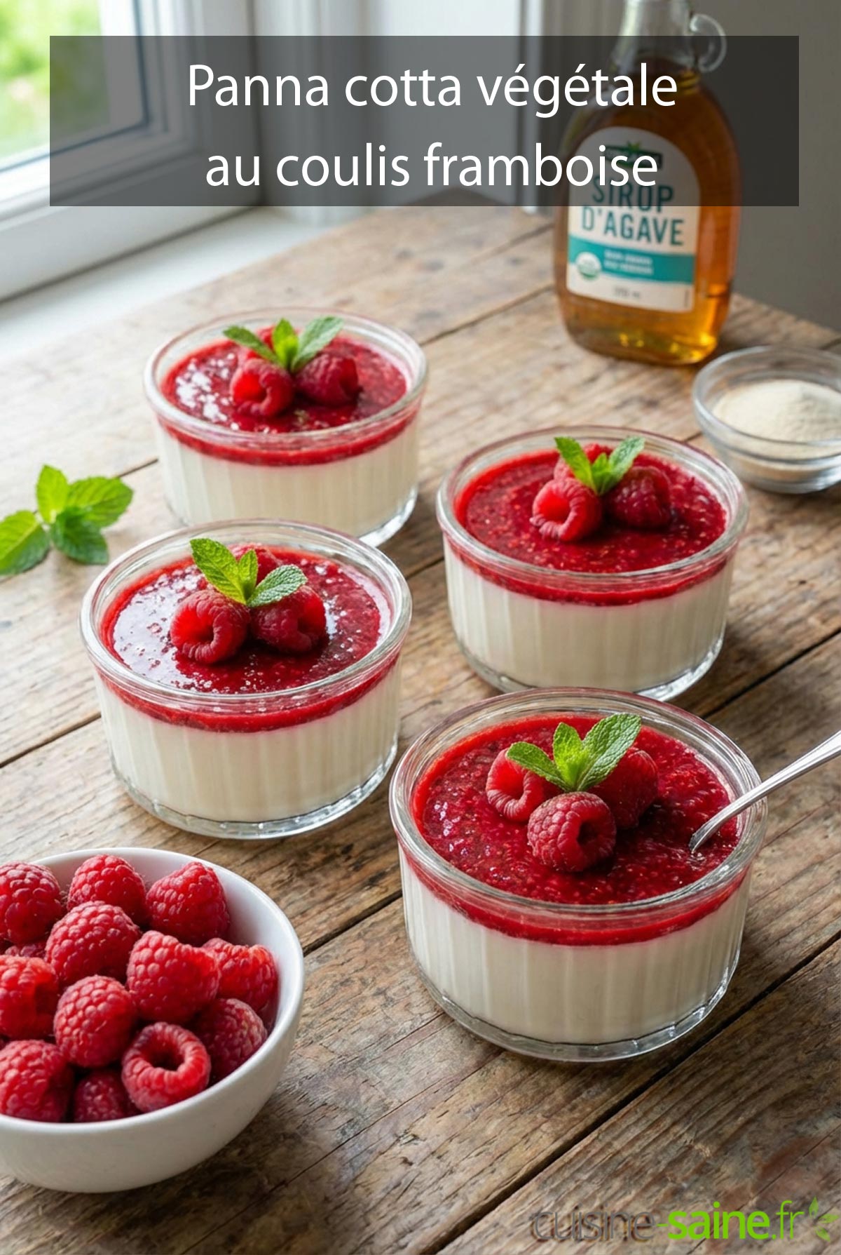 Panna cotta végétale au coulis framboise