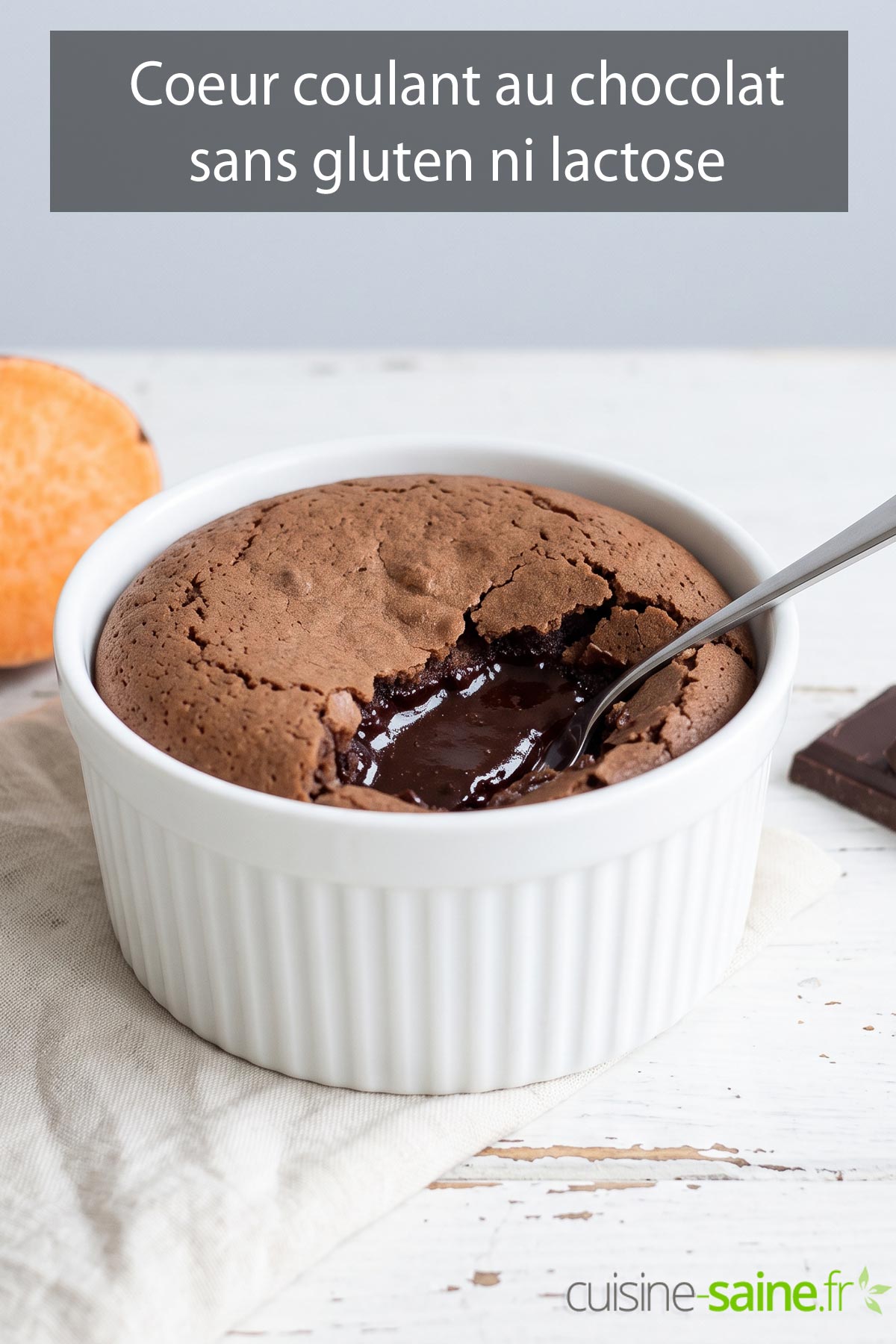 Cœur coulant au chocolat et à la patate douce dans son ramequin, centre coulant, sans gluten ni lactose