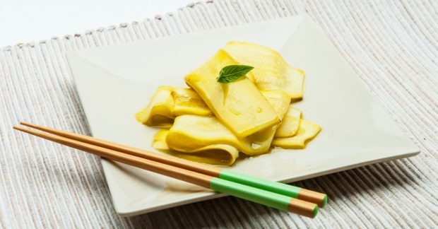Comment faire des courgettes marinées ?