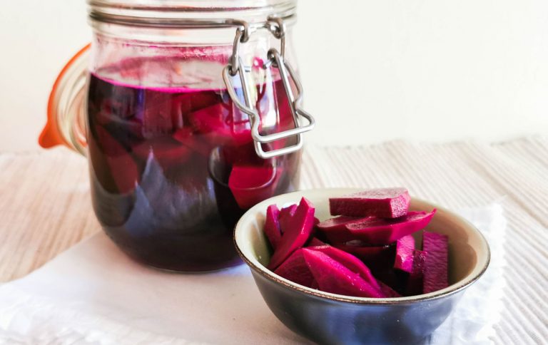 Recette de betteraves lactofermentées au cumin
