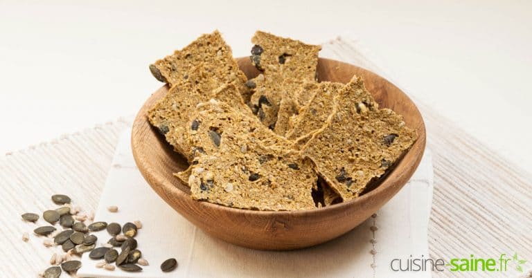Crackers au sarrasin aux graines anti-inflammatoires sans gluten ni lactose