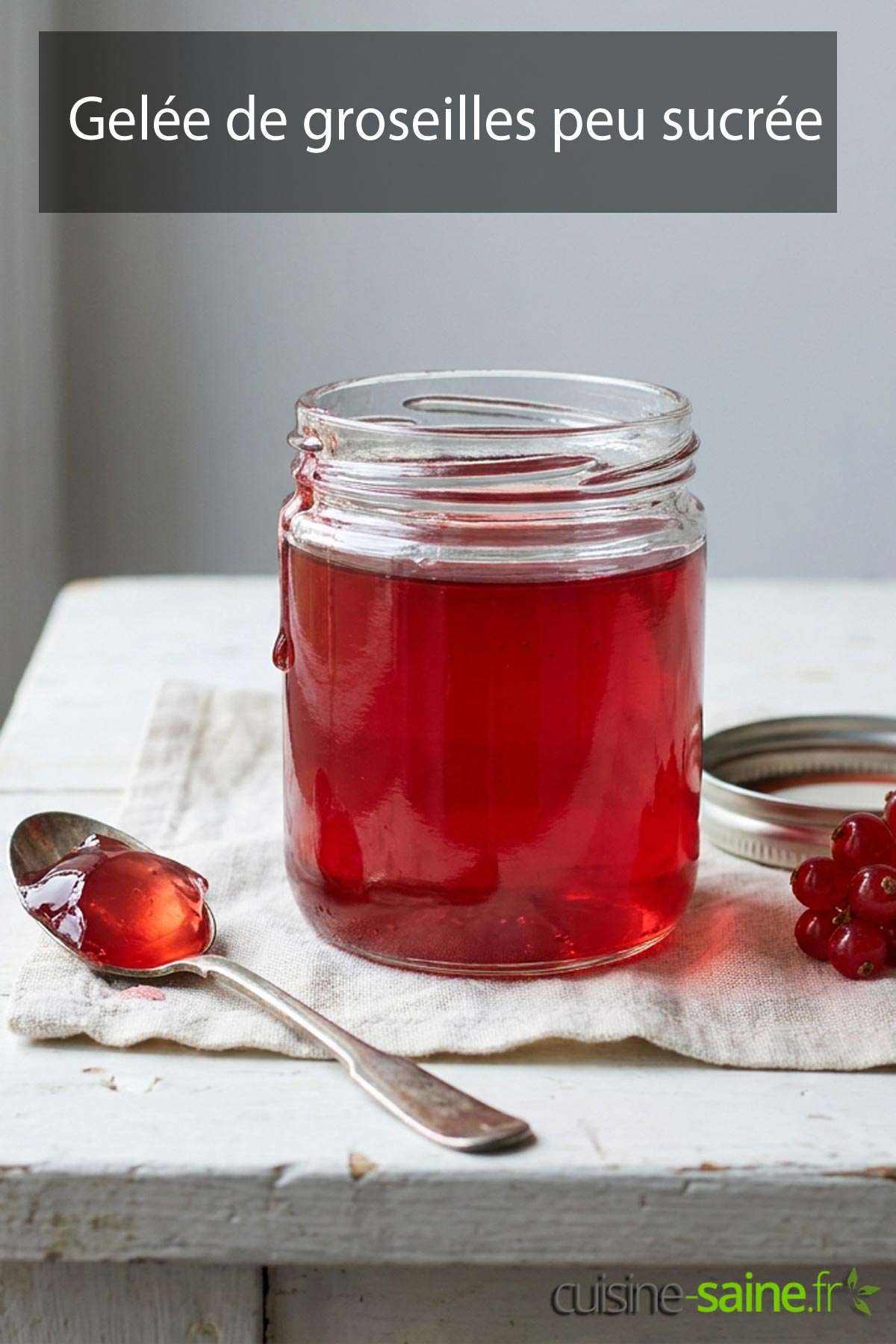 Recette de gelée de groseilles peu sucrée à l'agar-agar