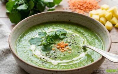 Potage velouté au cresson et lentilles corail