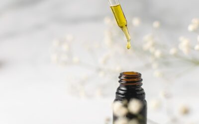 Huile MCT en cuisine : comment l’utiliser (et pourquoi il ne faut jamais la faire chauffer)