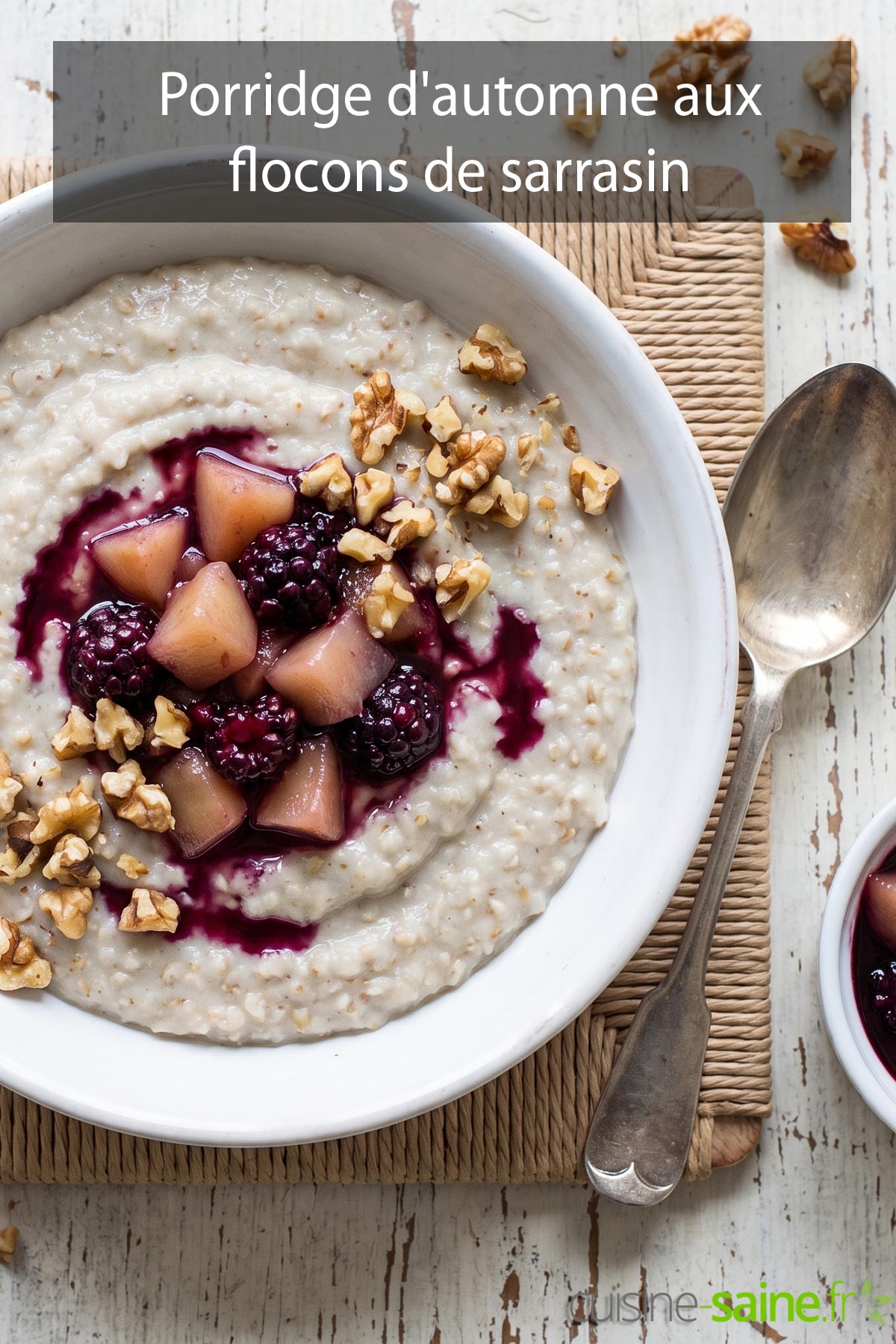 Porridge d'automne aux flocons de sarrasin