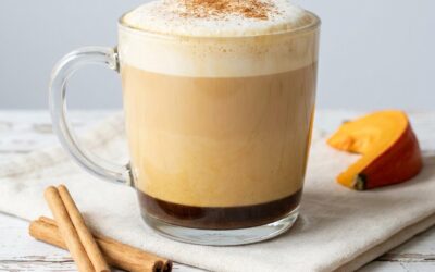 Pumpkin spice latte maison sans lactose et mélange d’épices